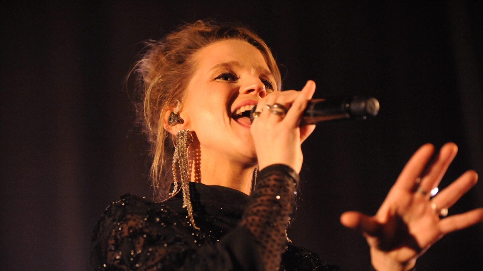 Selah Sue and The Gallands
