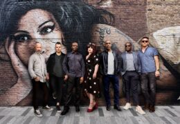 The Amy Winehouse Band (UK) op The Amy Winehouse Band (UK)