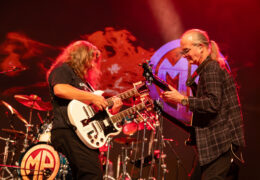 Moving Pictures - A Tribute To Rush op Moving Pictures - A Tribute To Rush