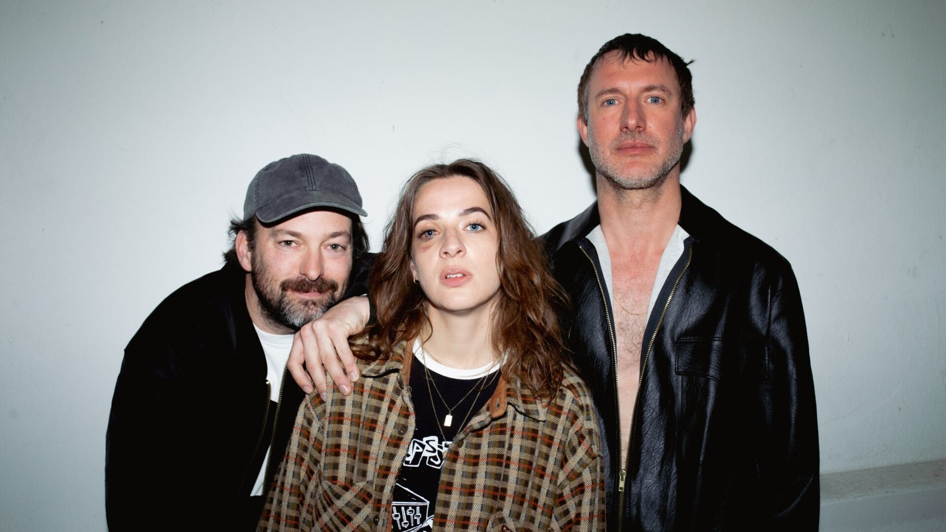 PunkCirkel ft. VALS ALARM + KABOUTERTJE PUTLUCHT
