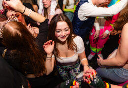 Knaltibal op Knaltibal