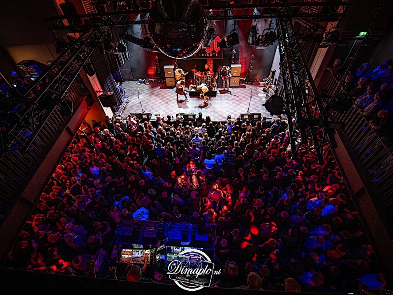 2025 11 01 A Cin DC 69