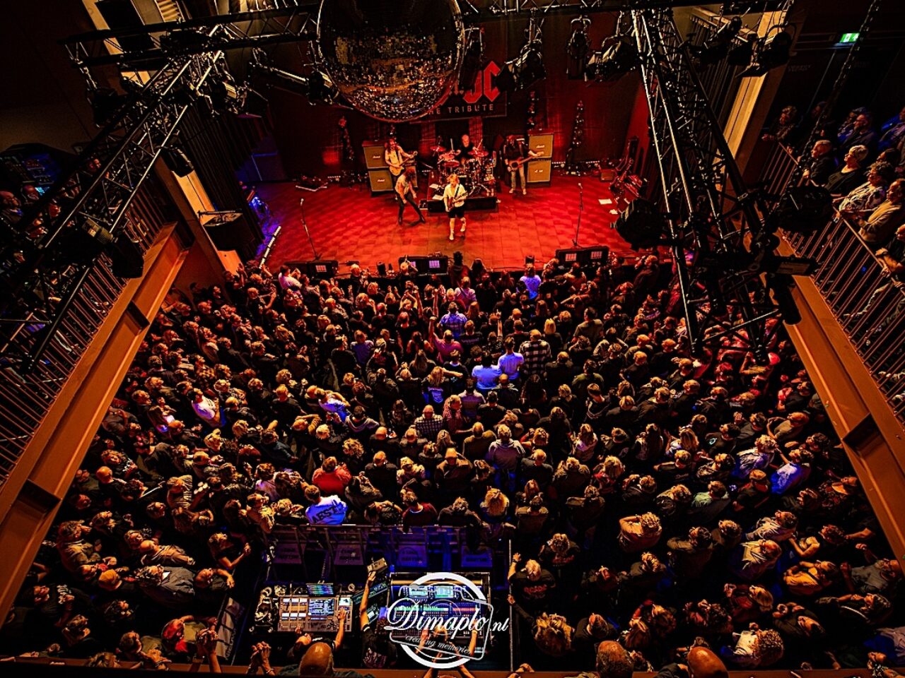 2025 11 01 A Cin DC 70