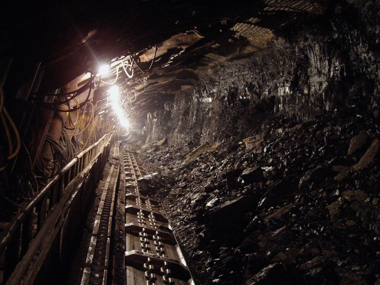 Coal 1626368 1280