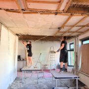 De kantoorverbouwing is gestart